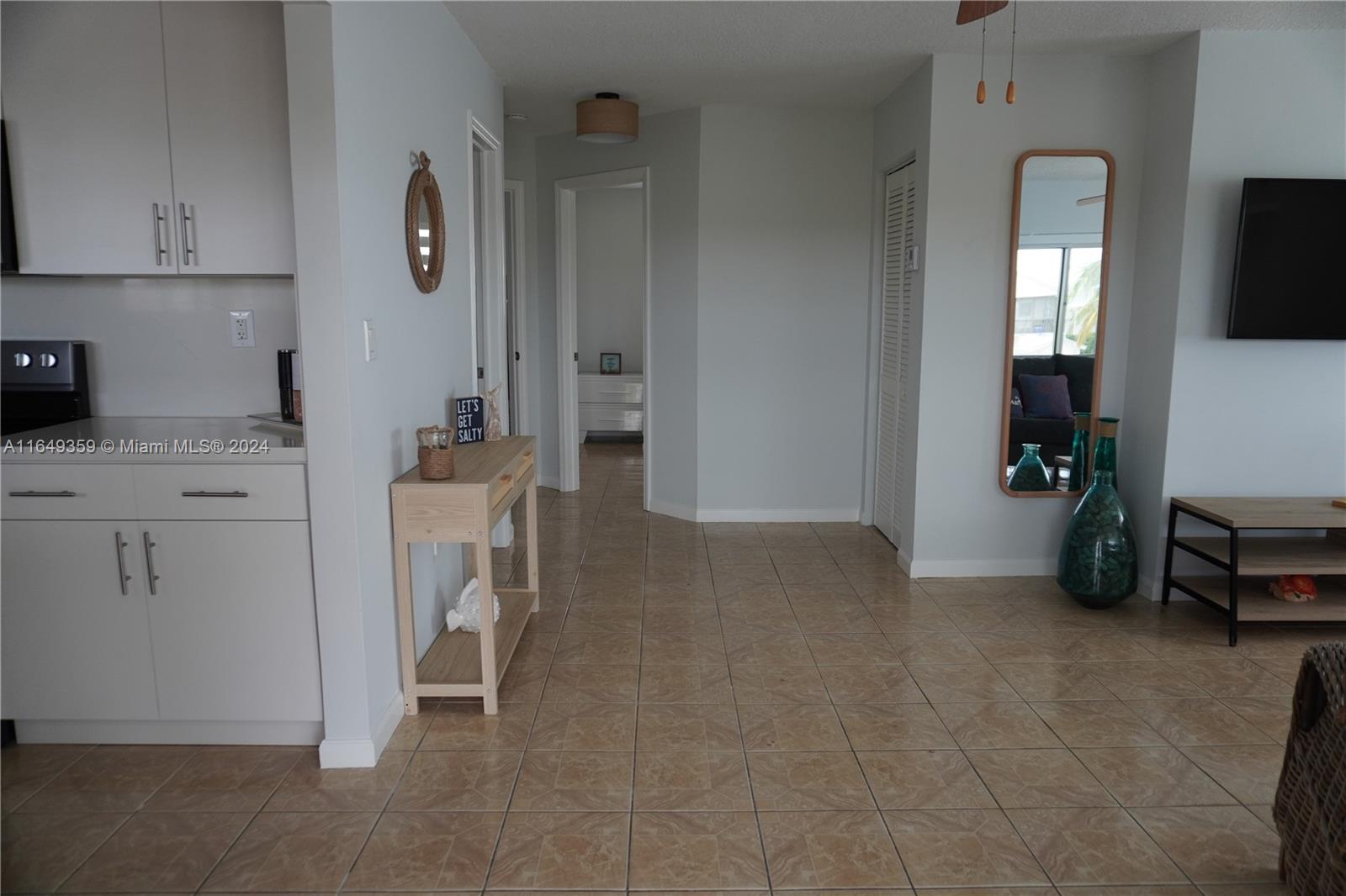 VENETIAN SHORES NO 2 - Residential Lease