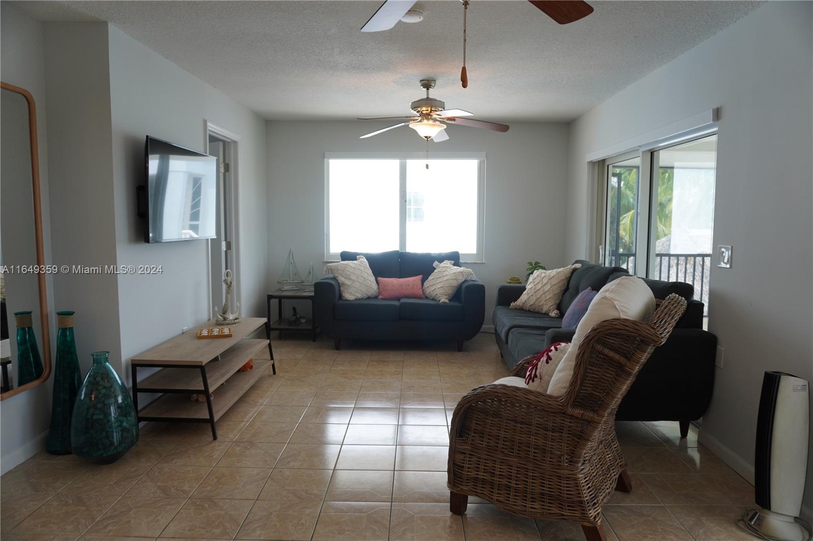 VENETIAN SHORES NO 2 - Residential Lease