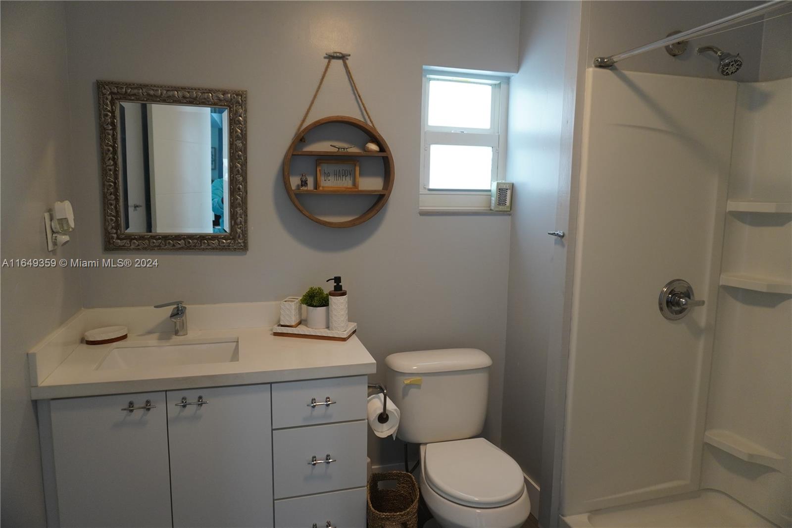 VENETIAN SHORES NO 2 - Residential Lease