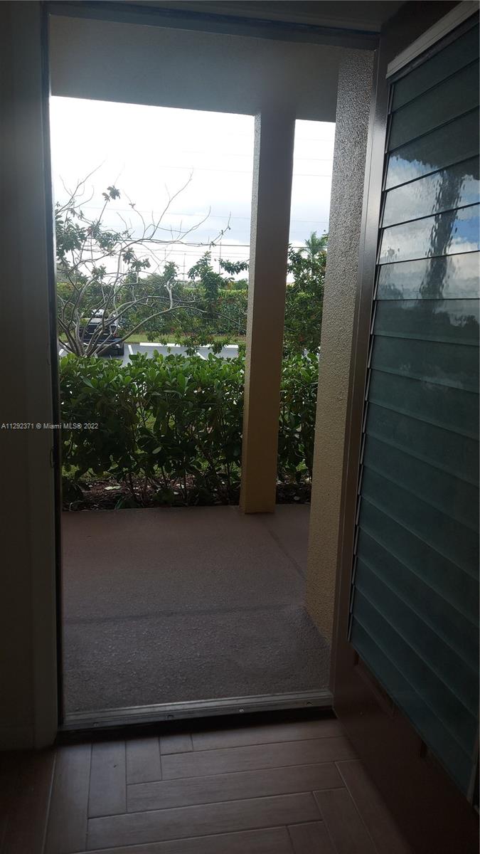 CAMBRIDGE AT CENTURY VILL - Residential Lease