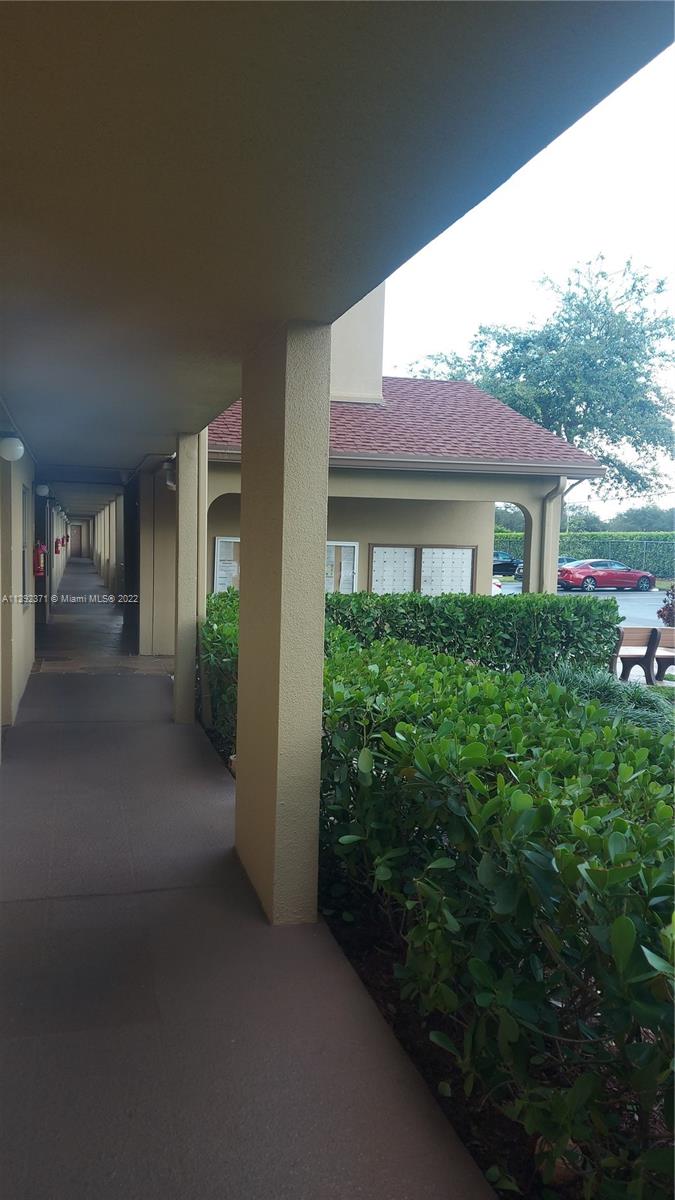 CAMBRIDGE AT CENTURY VILL - Residential Lease