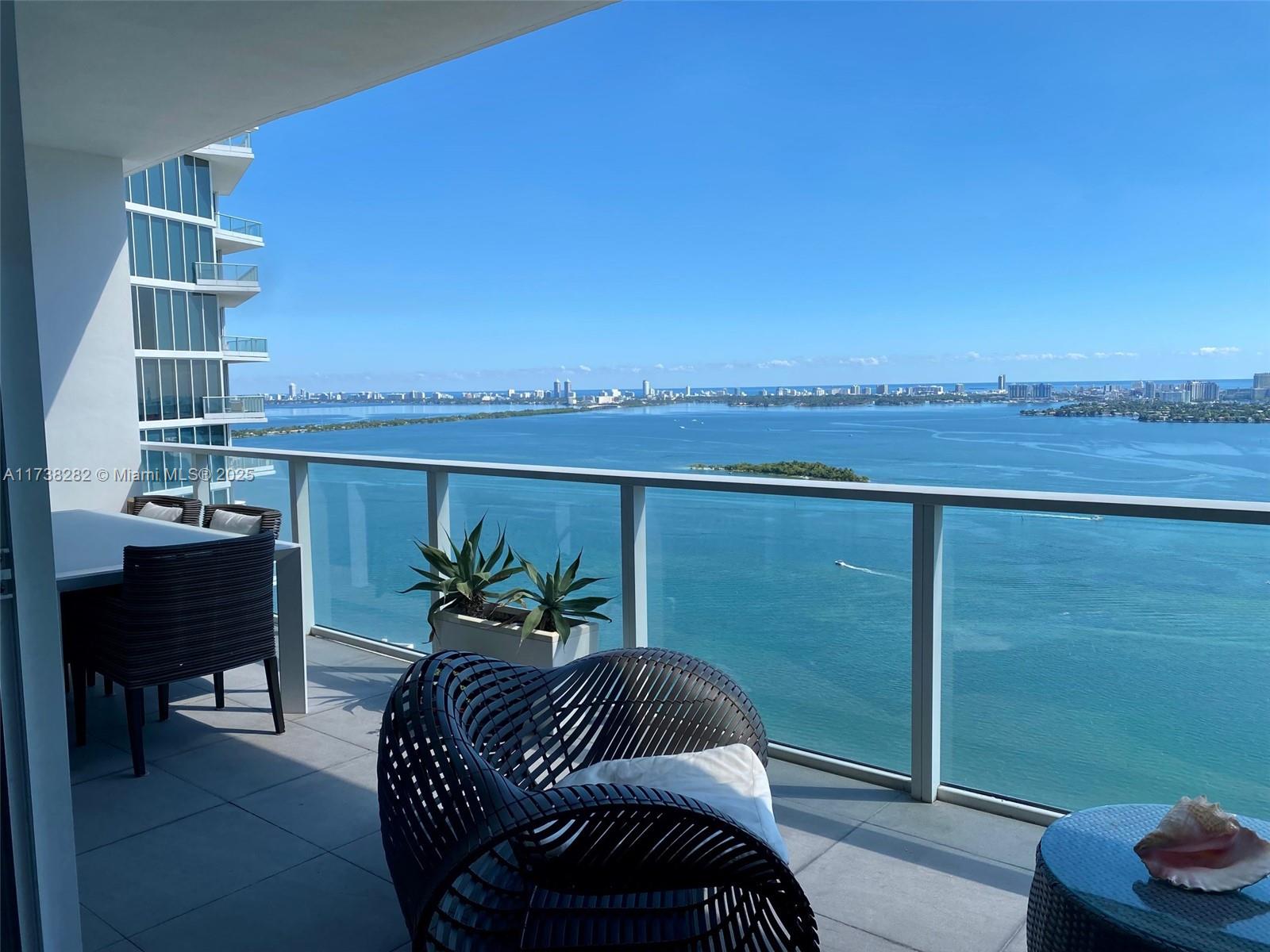 2020 N Bayshore Dr 3307