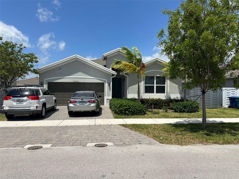 27400 SW 133rd Ave, Homestead, FL 33032 - #: A11575073