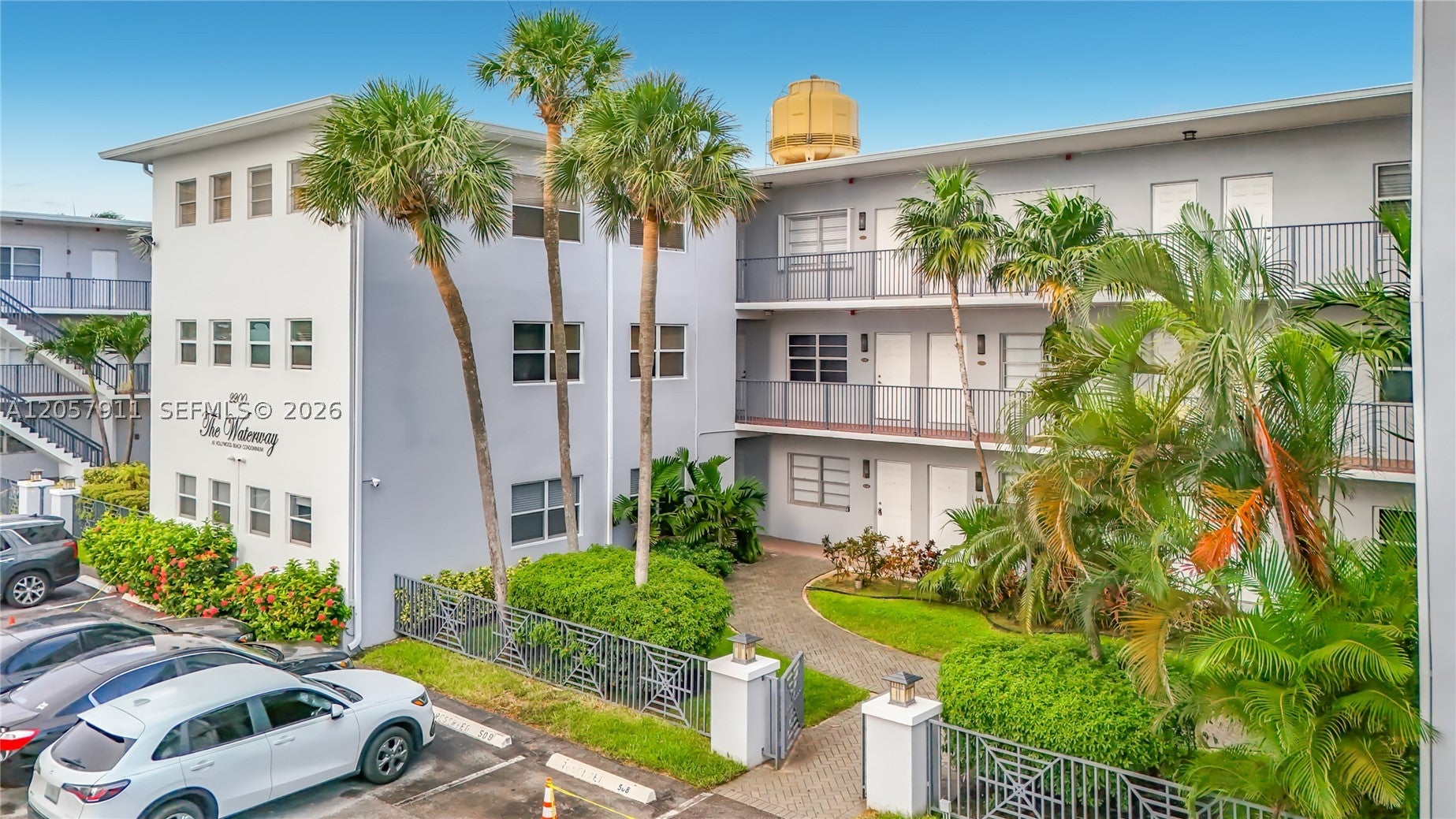 2200 S Ocean Dr N114