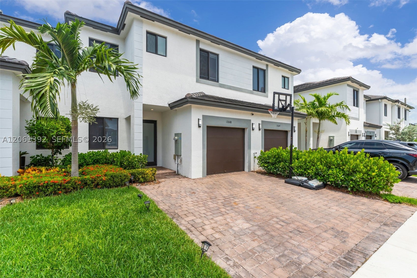 13648 SW 157th Ct 13648, Miami FL 33196