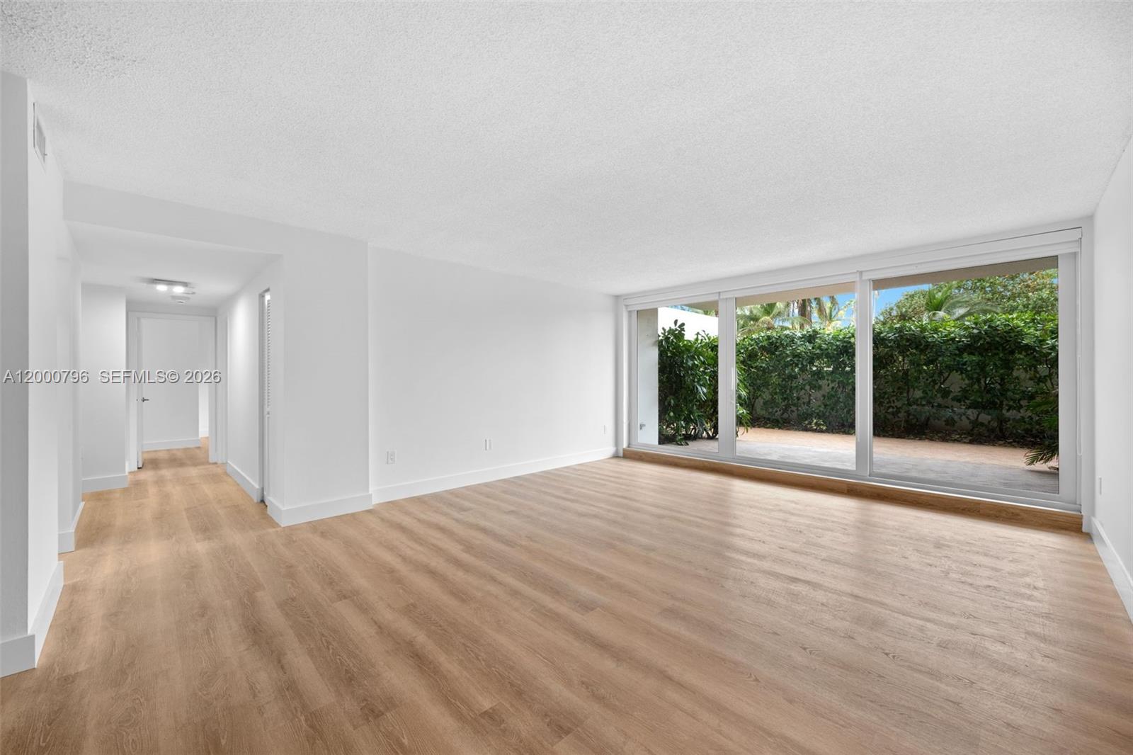 177 Ocean Lane Dr 106