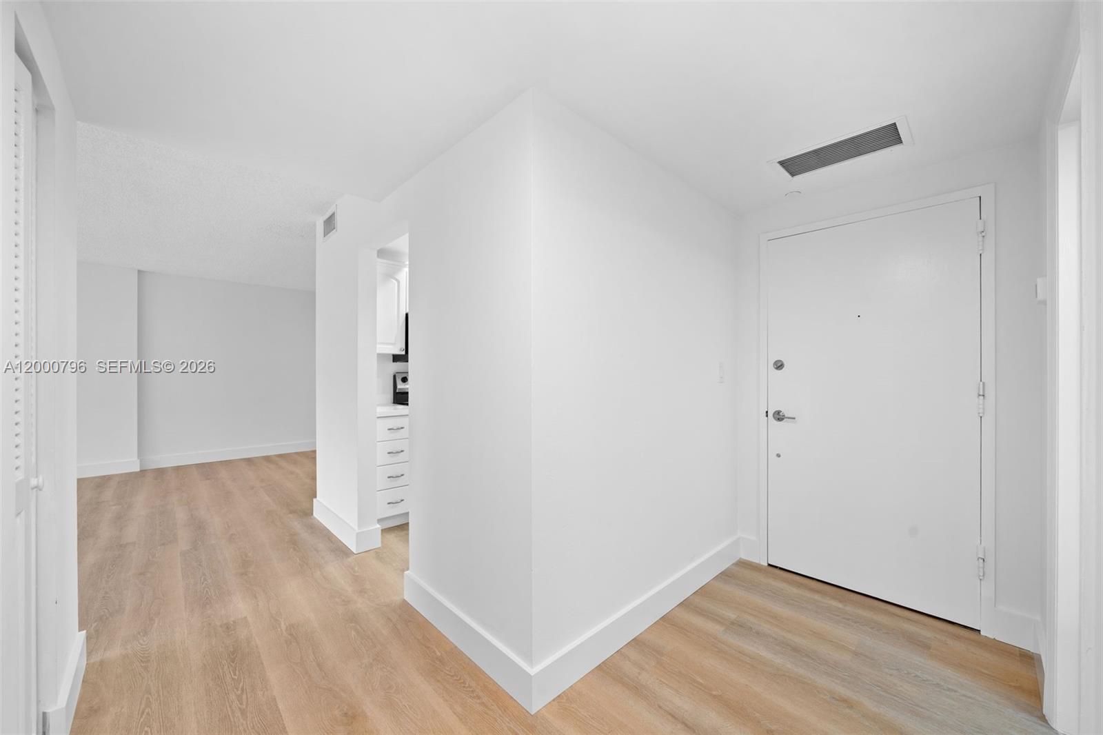 177 Ocean Lane Dr 106