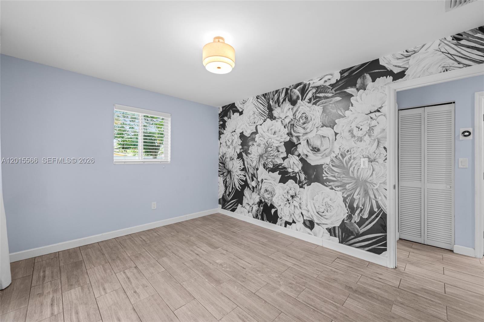 WESTGATE LAKE MANORS - Residential Lease
