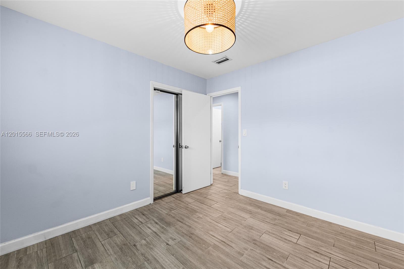 WESTGATE LAKE MANORS - Residential Lease