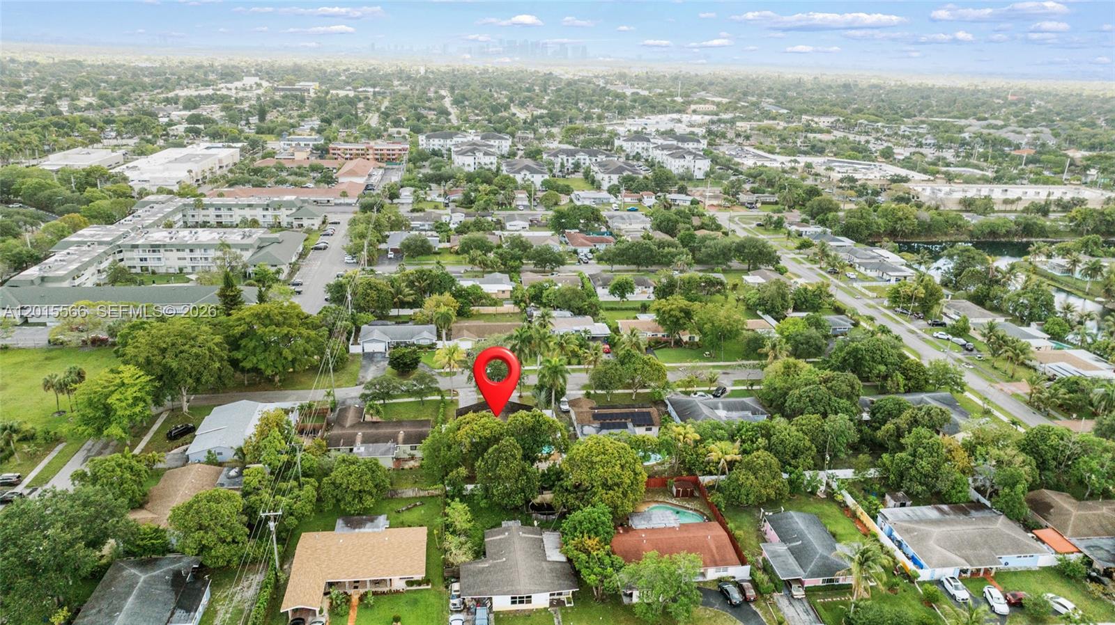 WESTGATE LAKE MANORS - Residential Lease