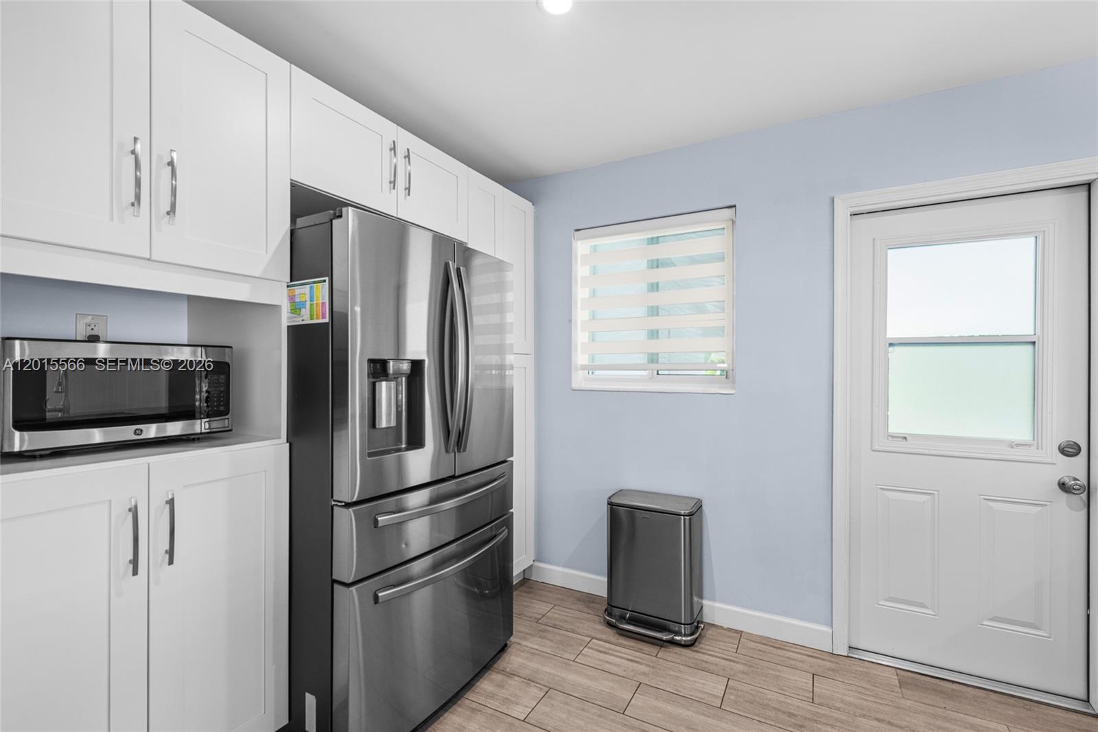 WESTGATE LAKE MANORS - Residential Lease