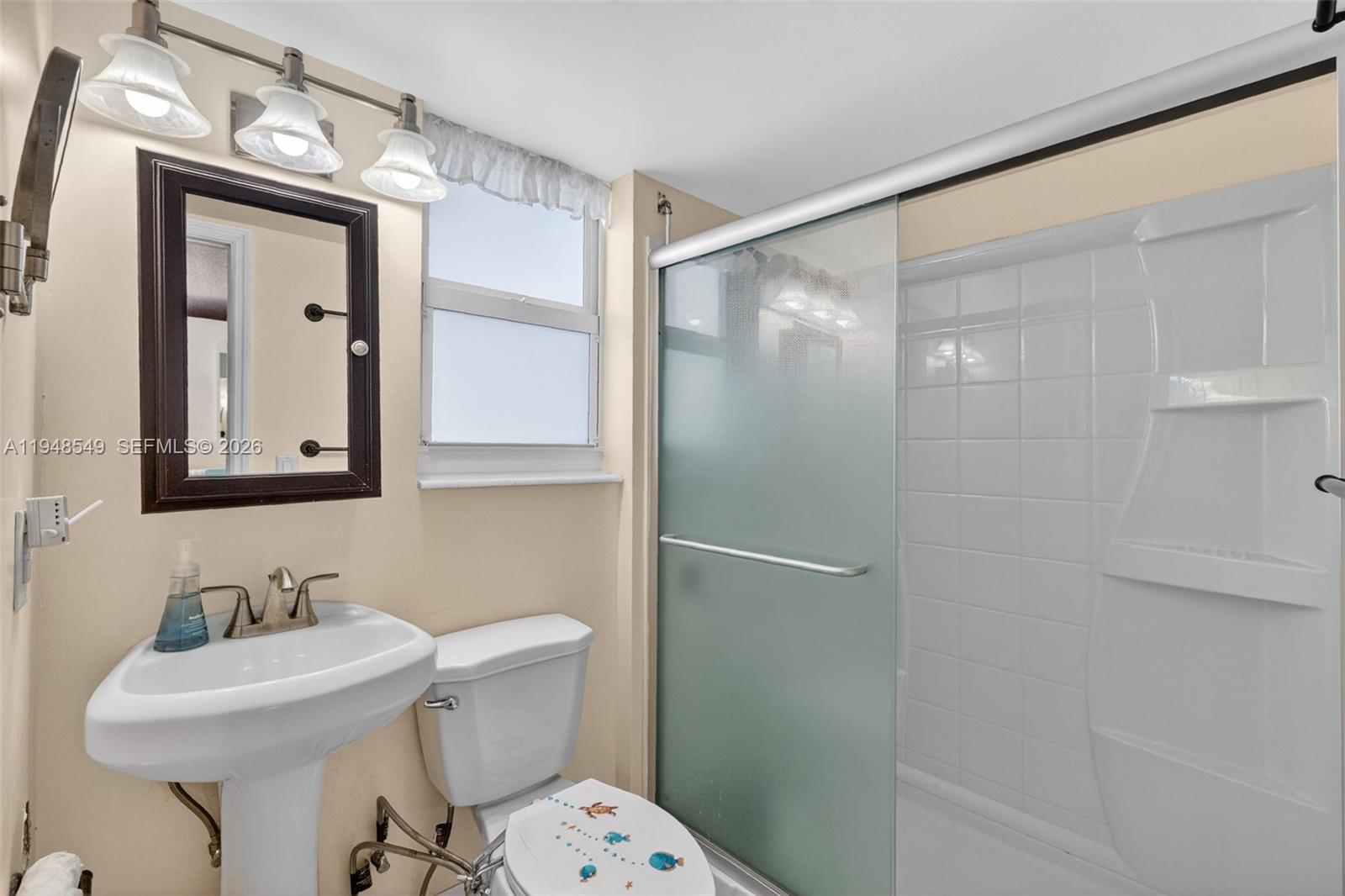 GARDEN-AIRE VILLAGE - Residential