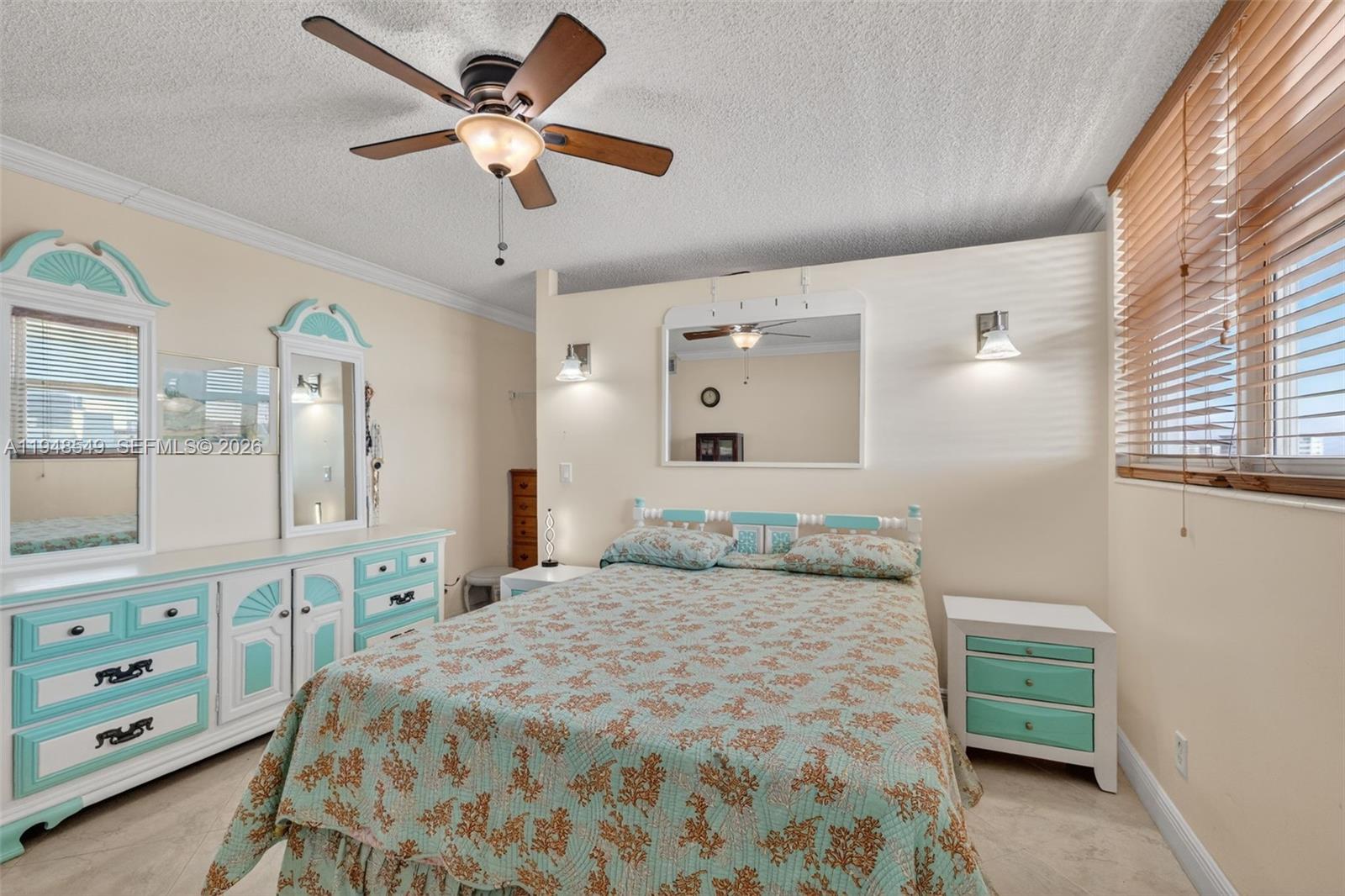 GARDEN-AIRE VILLAGE - Residential