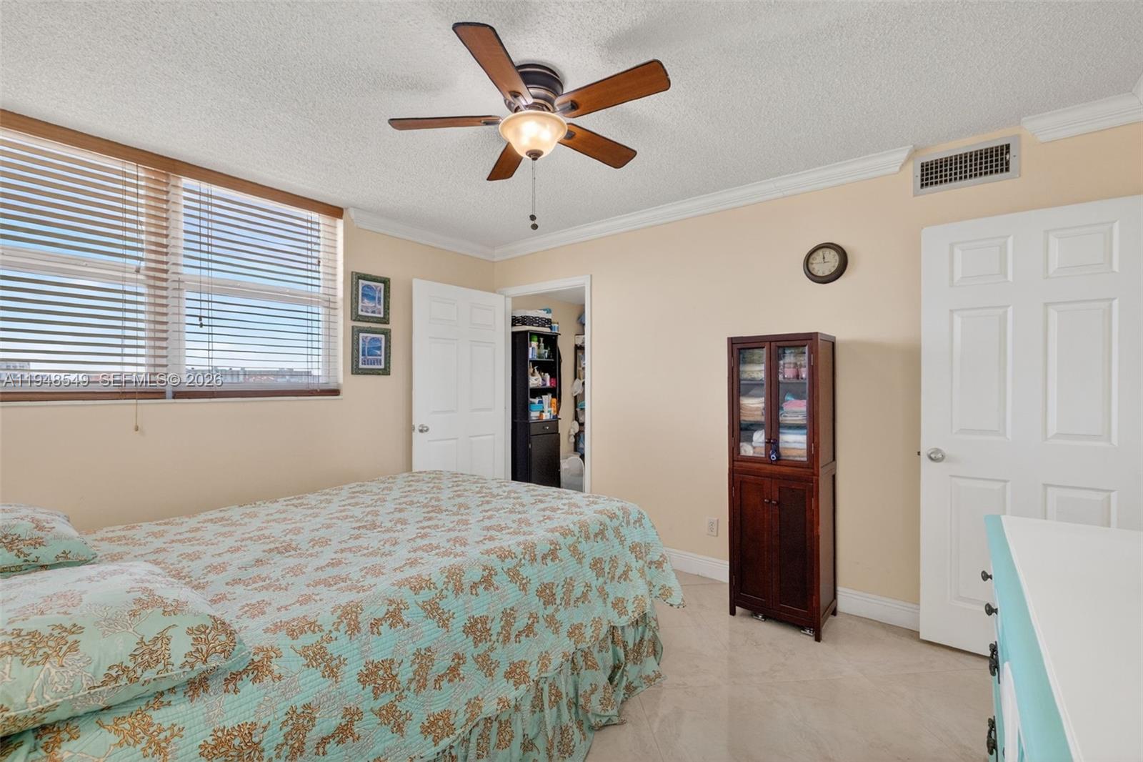 GARDEN-AIRE VILLAGE - Residential