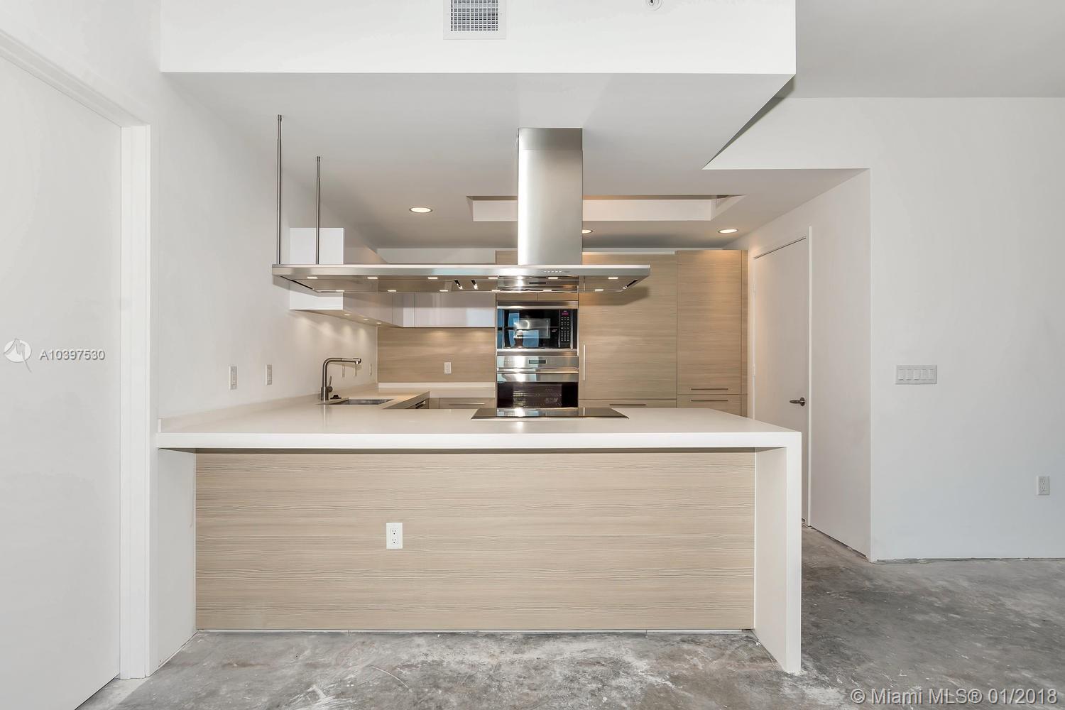 Marina Palms - Residential