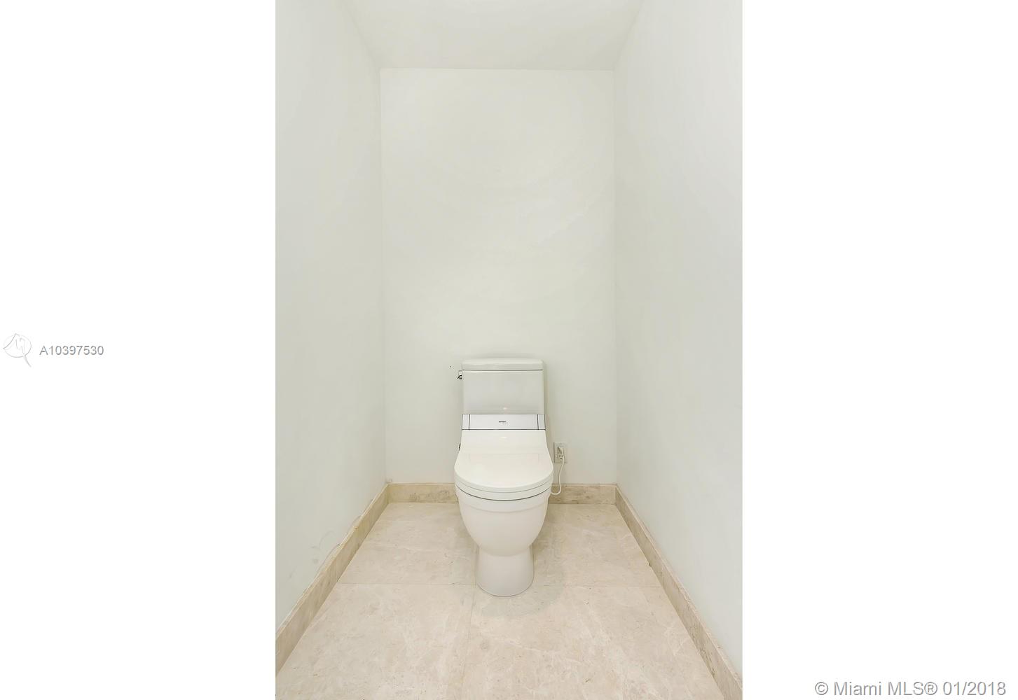 Marina Palms - Residential