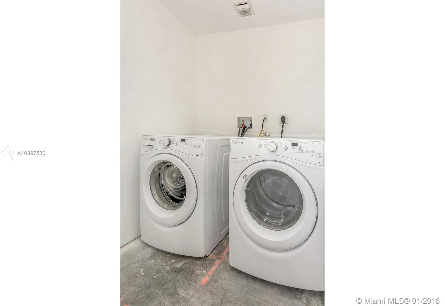 Marina Palms - Residential