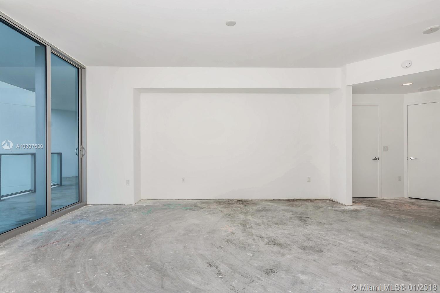 Marina Palms - Residential