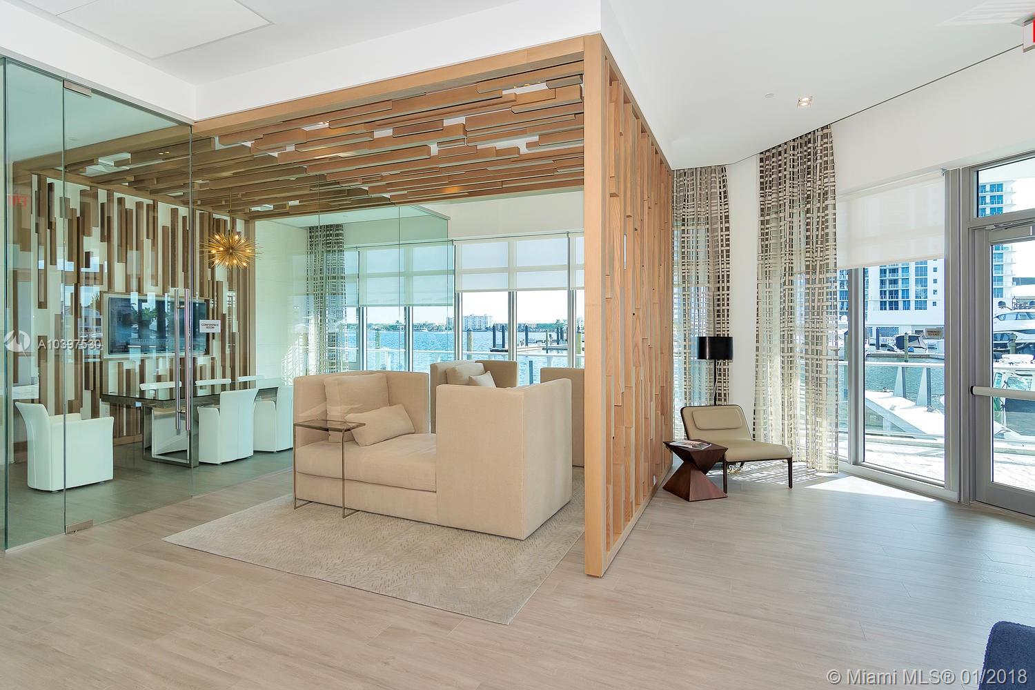 Marina Palms - Residential