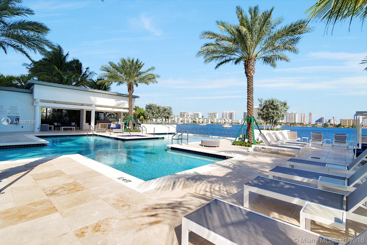 Marina Palms - Residential