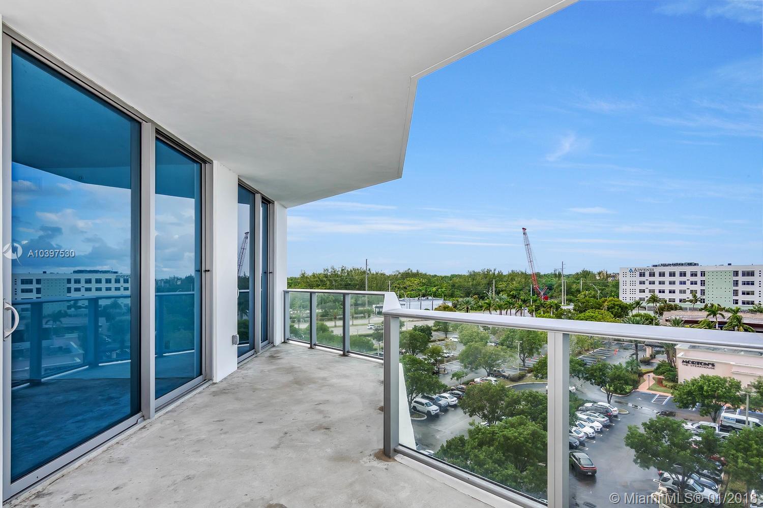 Marina Palms - Residential