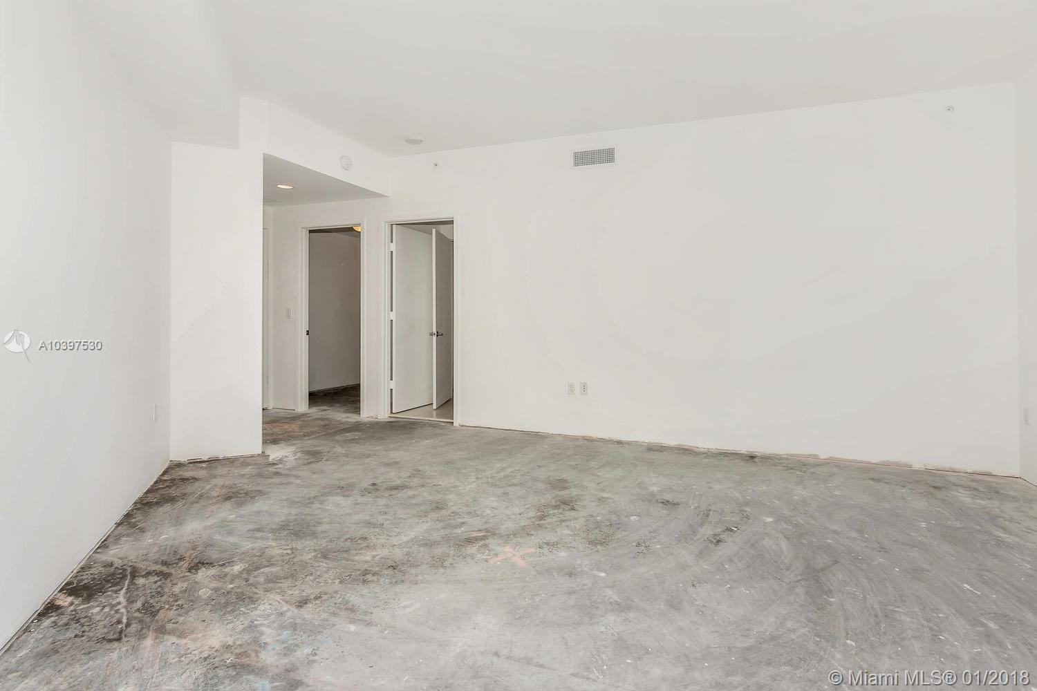 Marina Palms - Residential