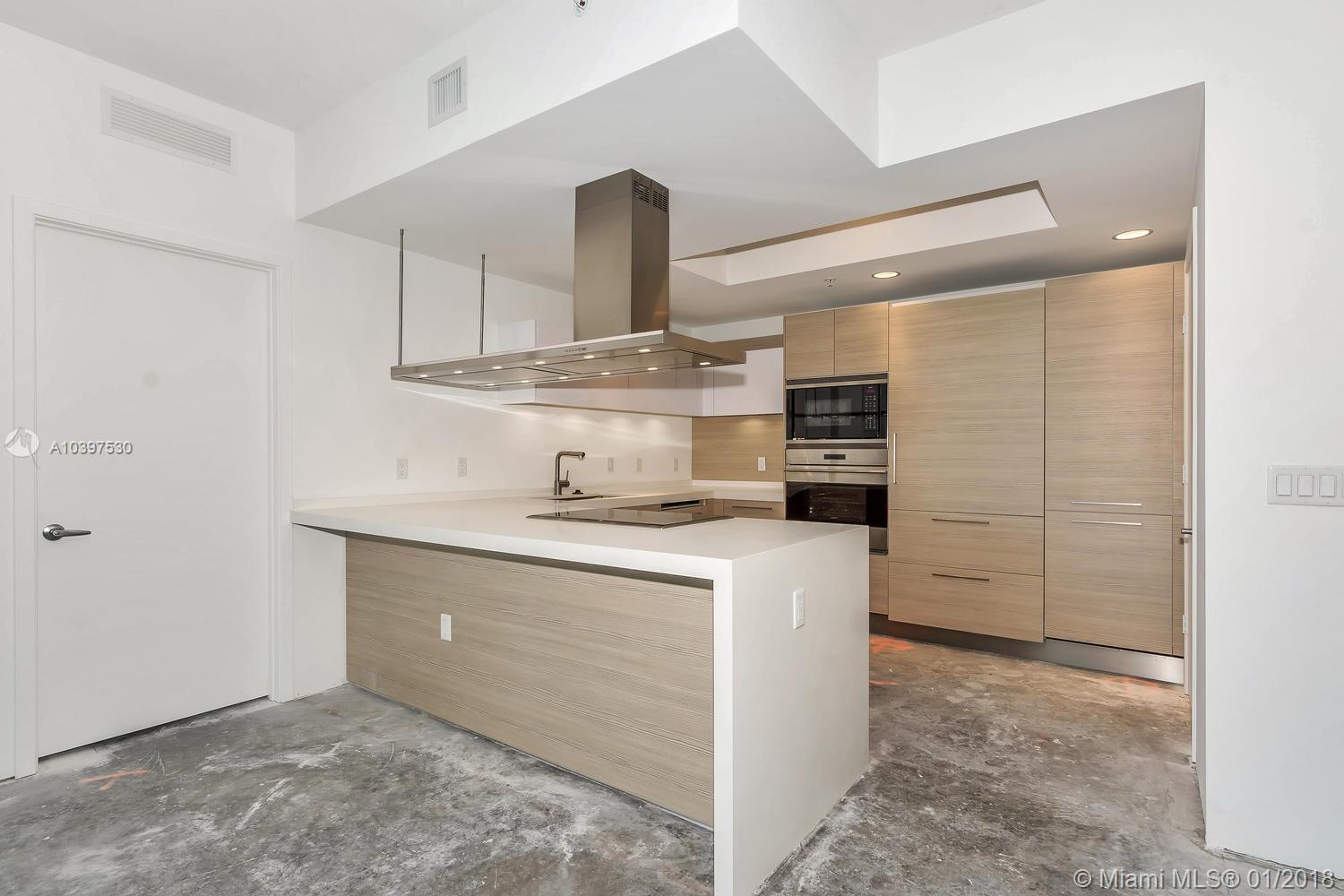 Marina Palms - Residential