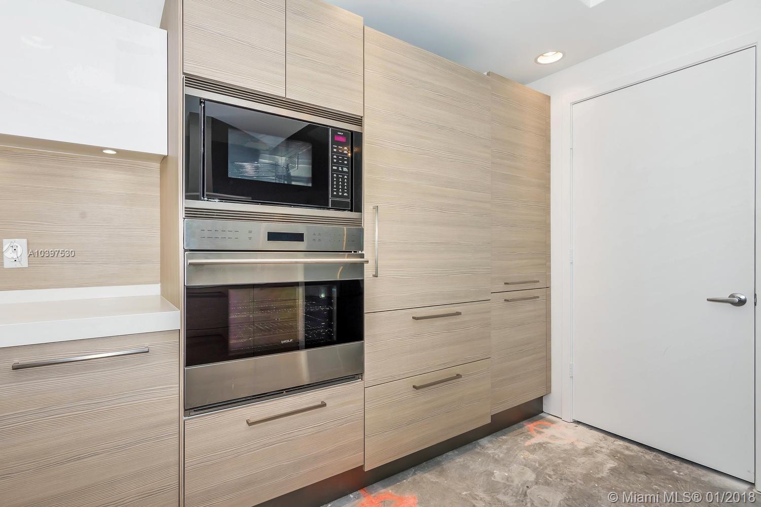 Marina Palms - Residential