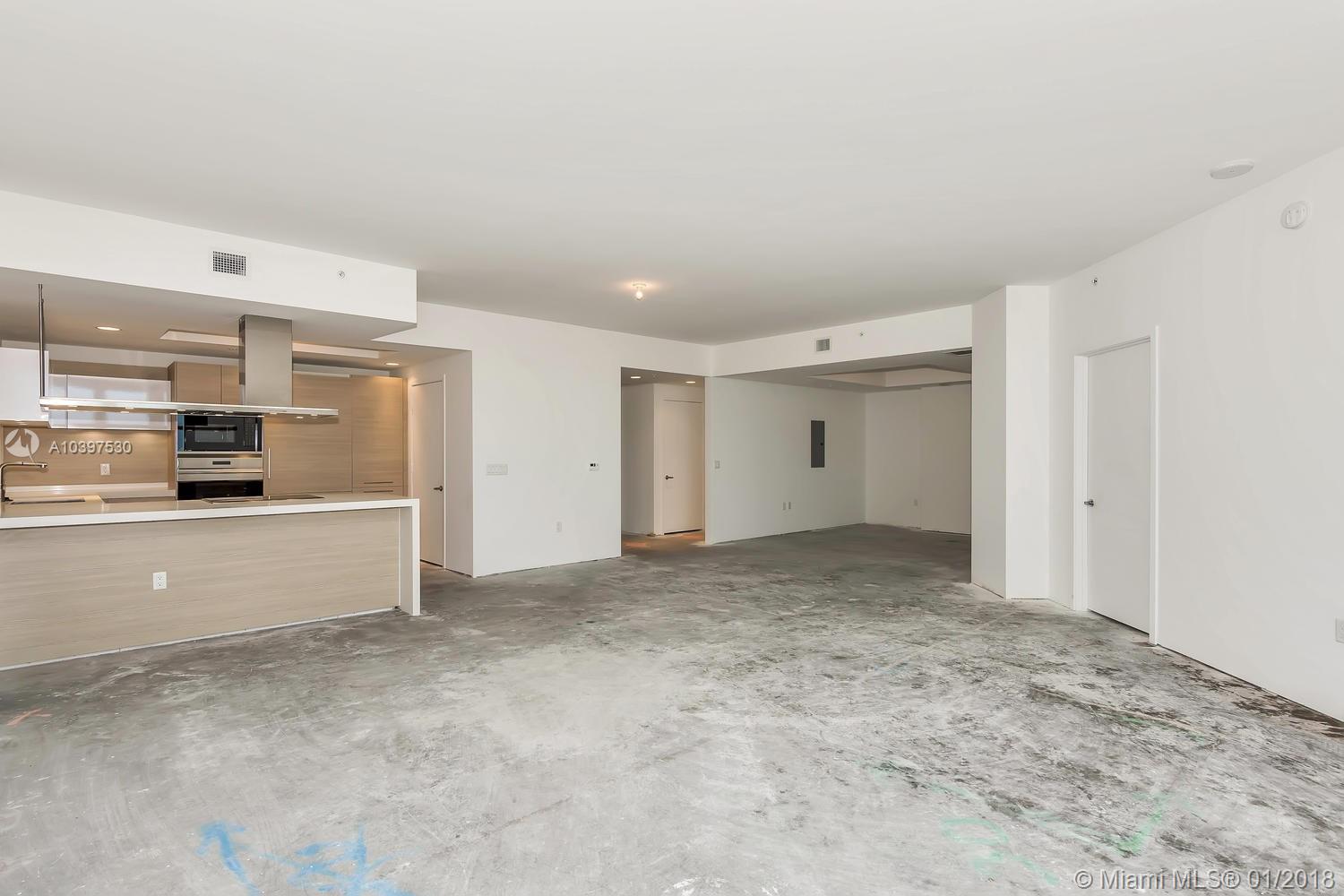 Marina Palms - Residential