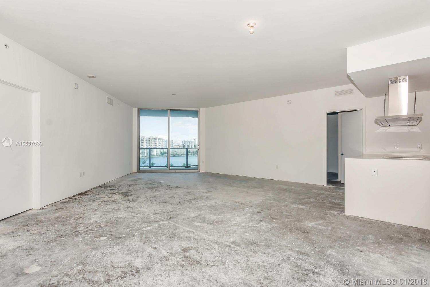 Marina Palms - Residential