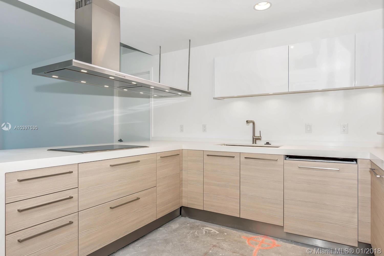 Marina Palms - Residential