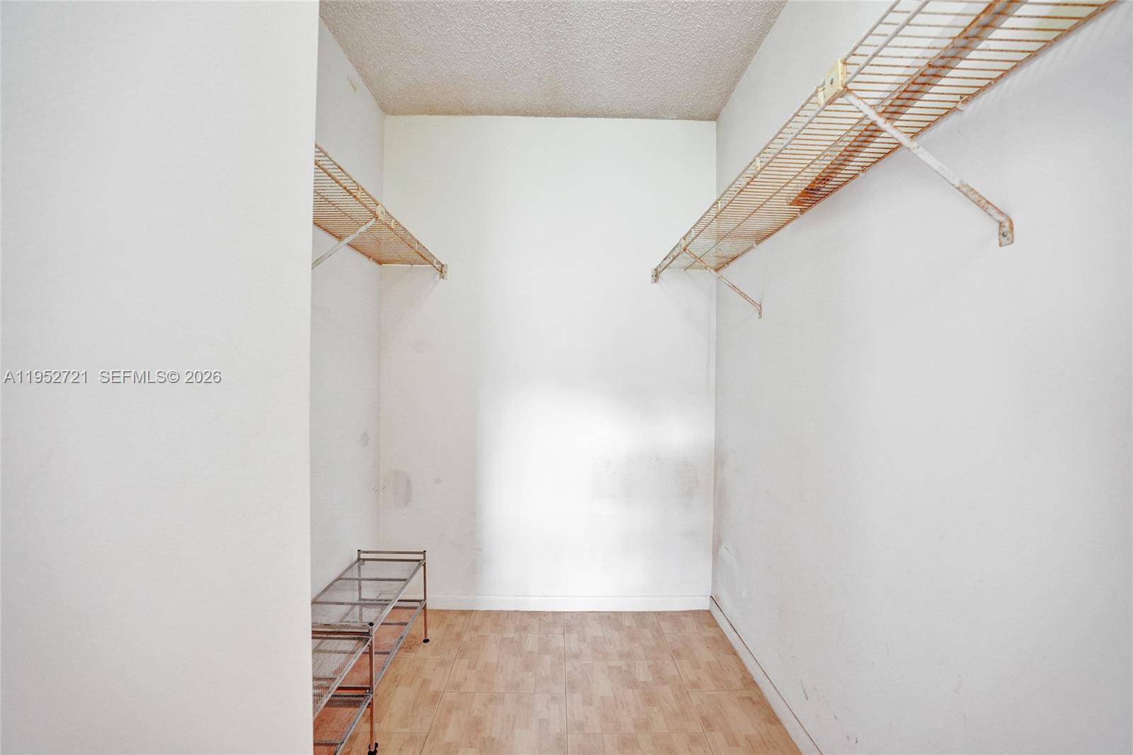 PALM CLUB WEST VILLAGE 1 - Residential