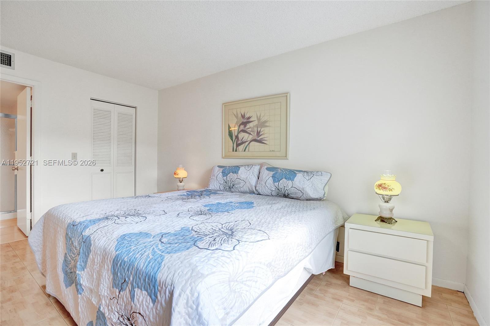 PALM CLUB WEST VILLAGE 1 - Residential