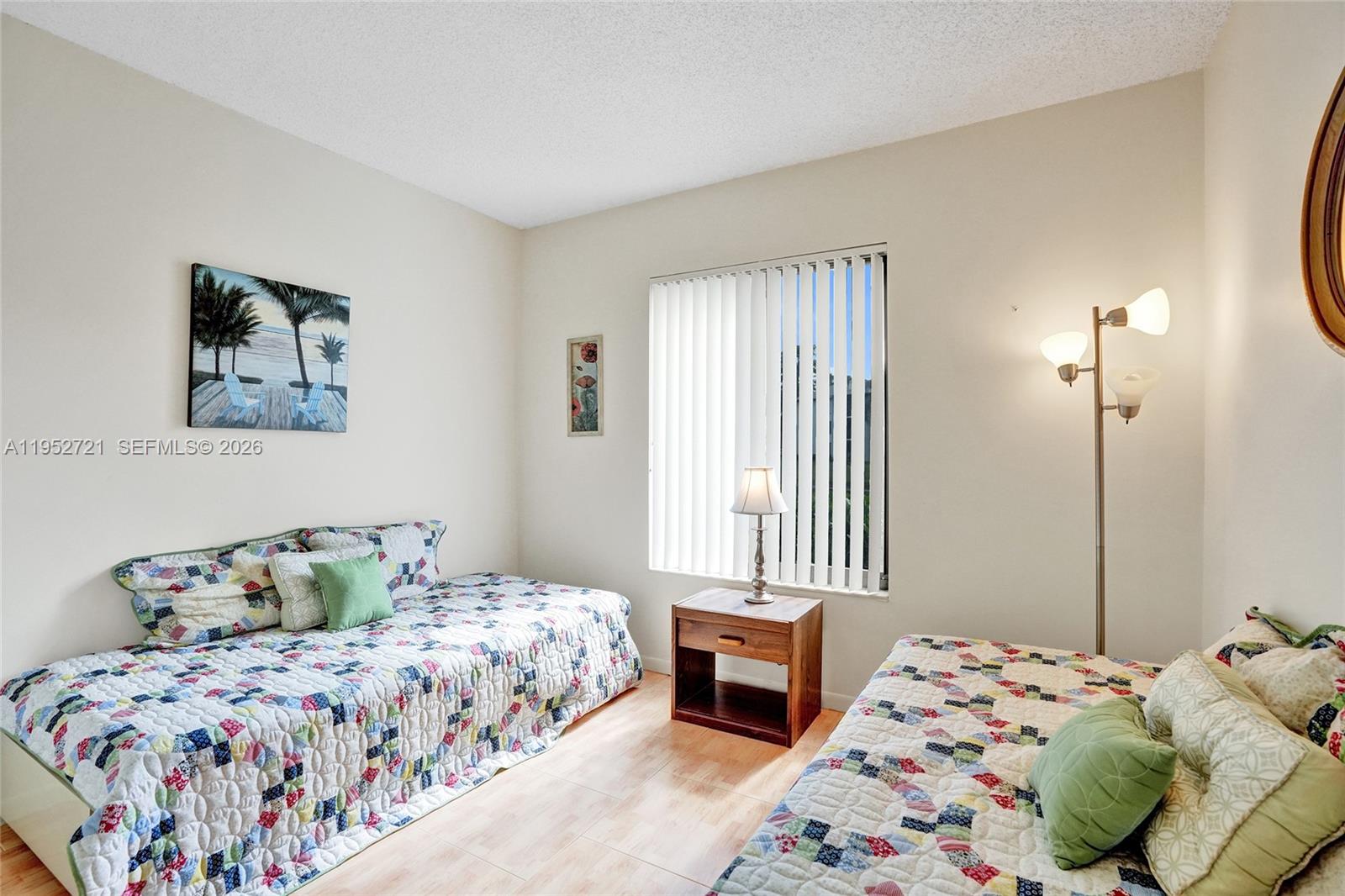 PALM CLUB WEST VILLAGE 1 - Residential