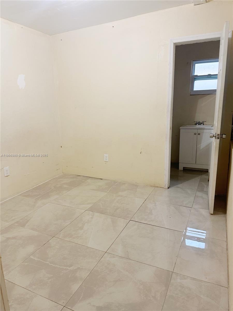 NORTH POMPANO BEACH SECTI - Residential