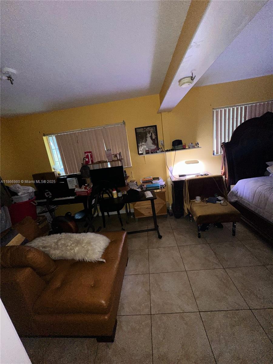 NORTH POMPANO BEACH SECTI - Residential