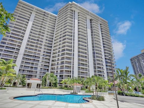 A home in Aventura