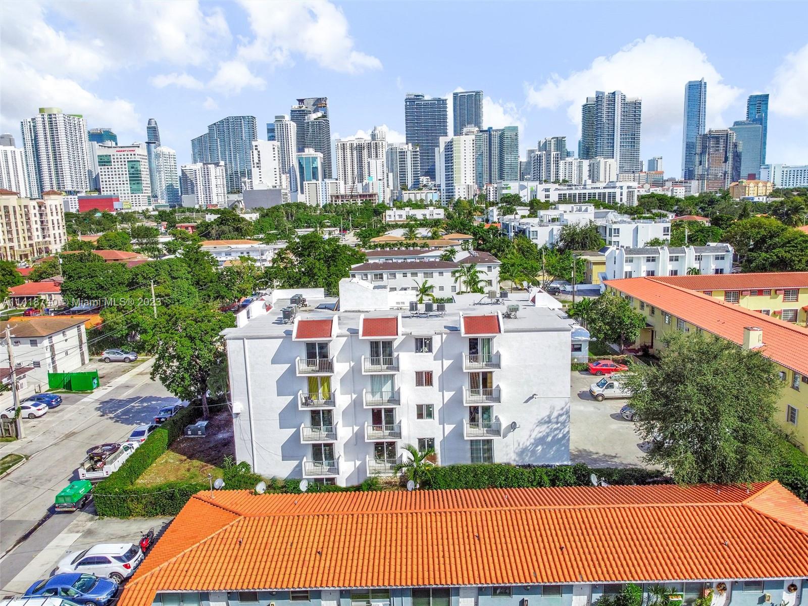 Enjoy Brickell skyline views from your balcony. This one-bedroom, one-bathroom is a turnkey residence. The entire building went through a massive renovation from inside and out. The units offer state-of-the-art appliances, countertops, ample space for hosting, large bedrooms, and a terrace. Each residence comes with an assigned parking spot. The building is within a short distance from the desirable Brickell neighborhood, with plenty of shops, bars, and restaurants. Easy access to the 95 and cross bridge Miami Beach. Available for move-in.