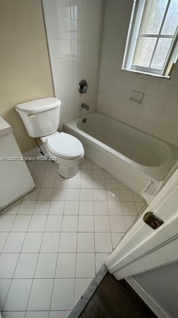 VILLAS AT CARMEL CONDO NO - Residential Lease