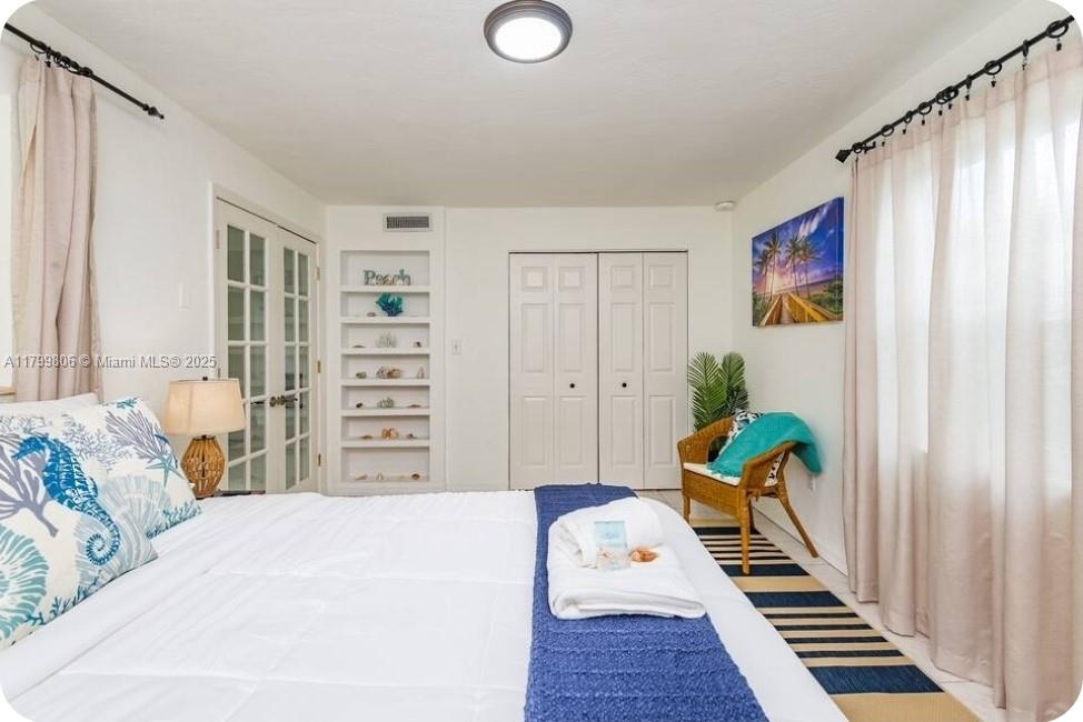 HOLLYWOOD SOUTH SIDE ADD - Residential Lease