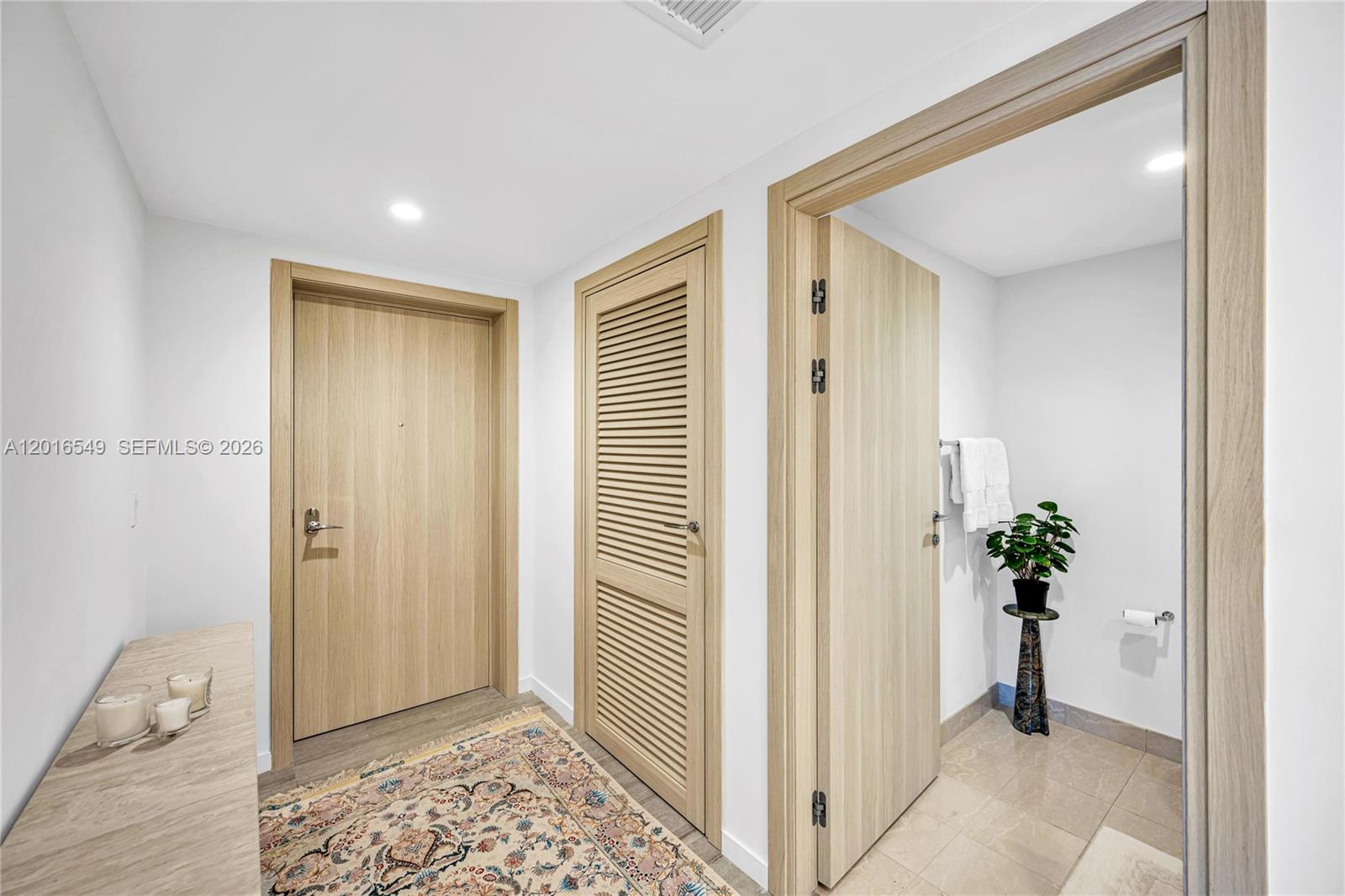 BRICKELL FLATIRON CONDO - Residential Lease