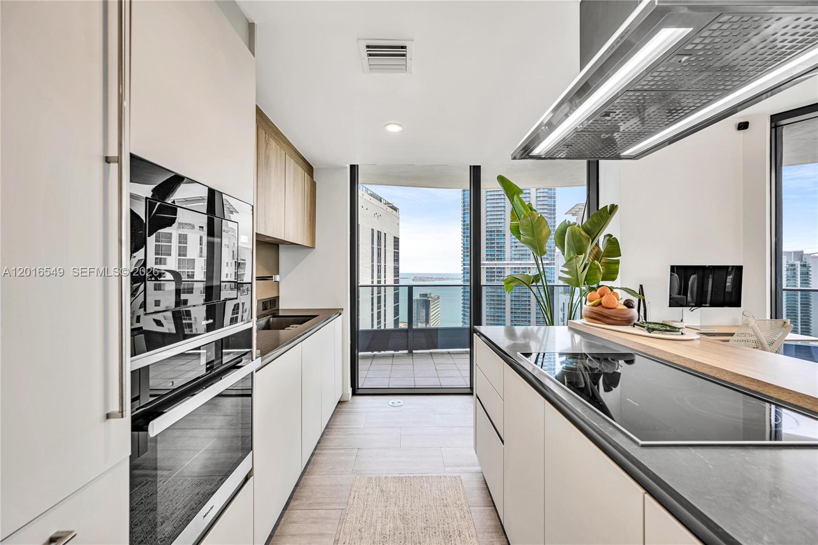 BRICKELL FLATIRON CONDO - Residential Lease