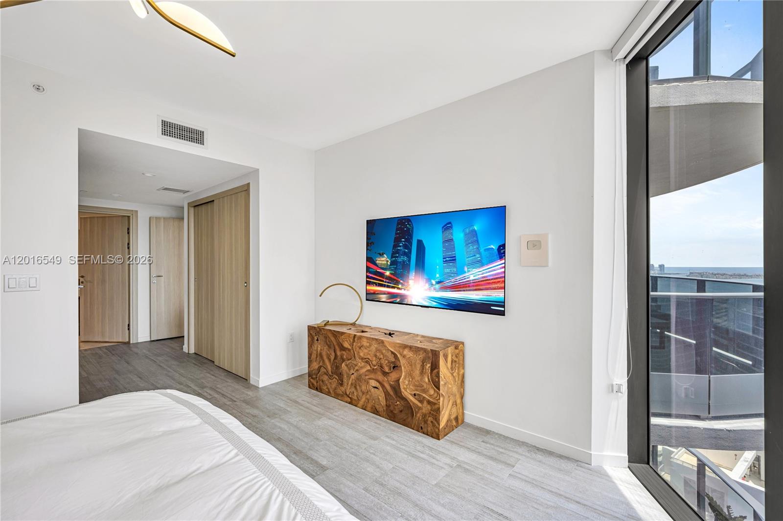 BRICKELL FLATIRON CONDO - Residential Lease