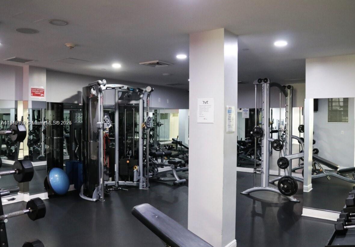 VUE AT BRICKELL CONDO - Residential