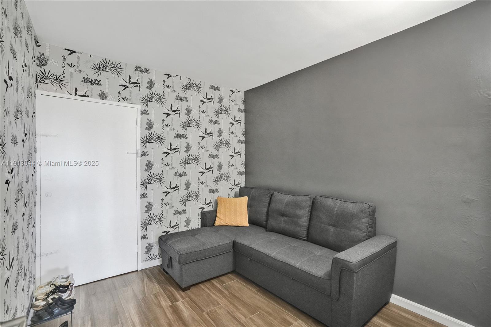 OCEAN RESERVE CONDO - Residential