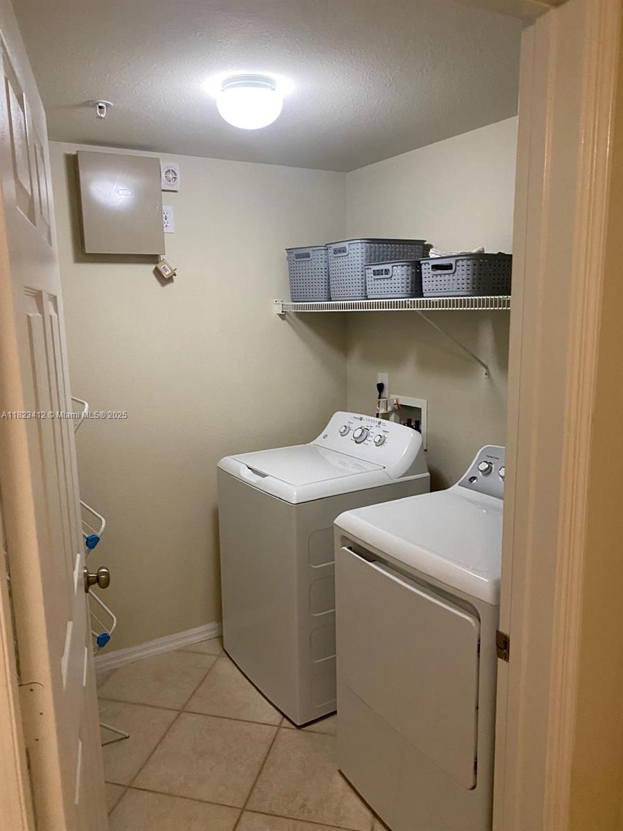 , West Palm Beach, FL, 33411/$340,000 4 1732945945