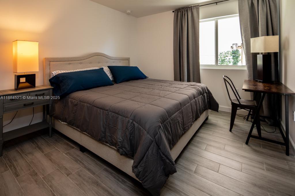 CAROLINA HEIGHTS - Residential Lease