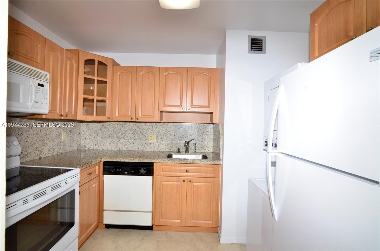 KINGS CREEK WEST CONDO BL - Residential