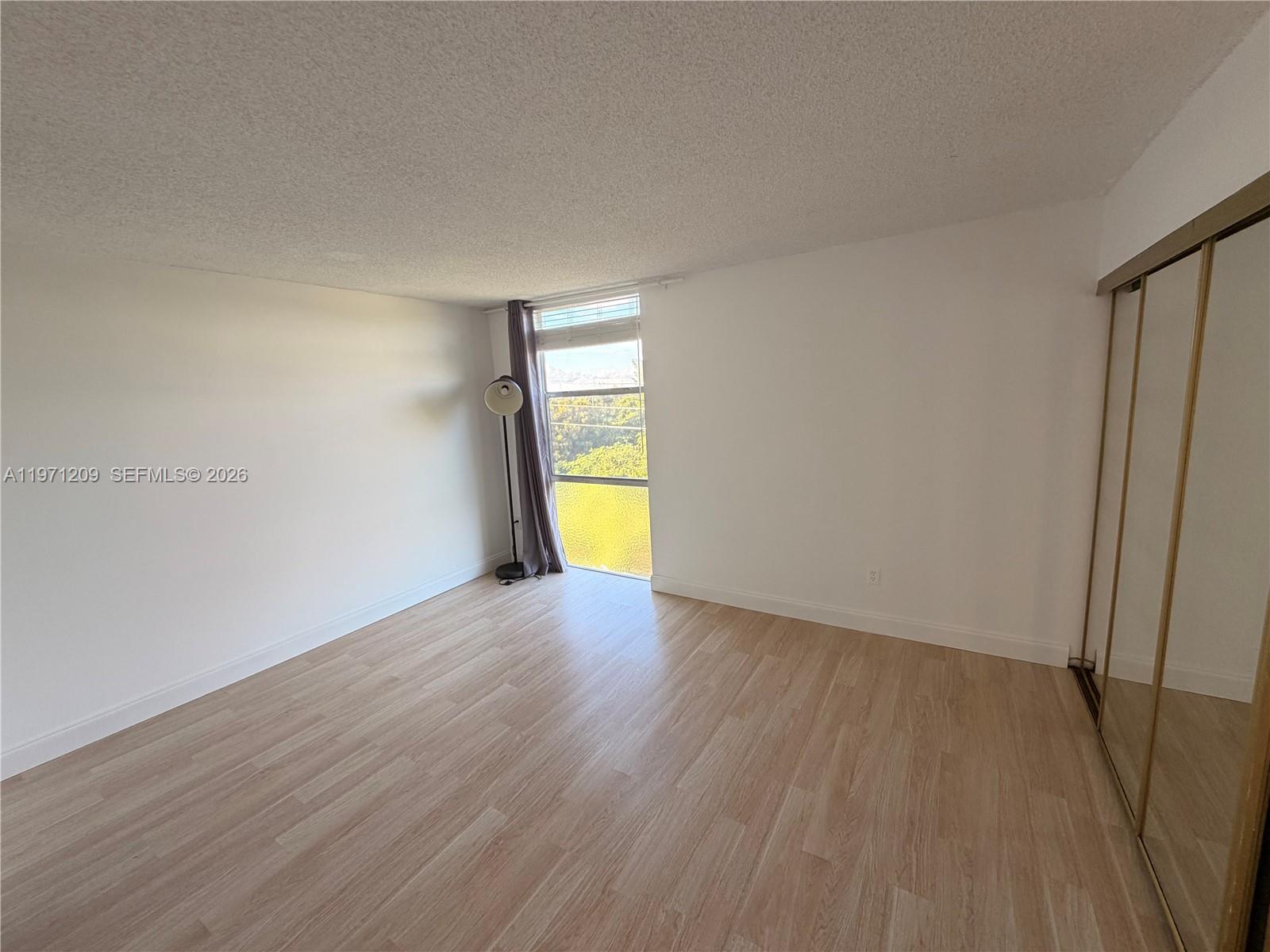 VECINO DEL MAR CONDO - Residential