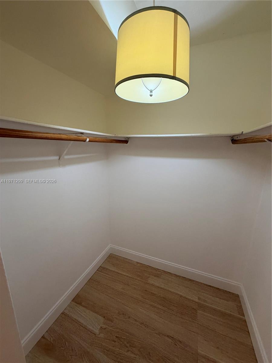 VECINO DEL MAR CONDO - Residential